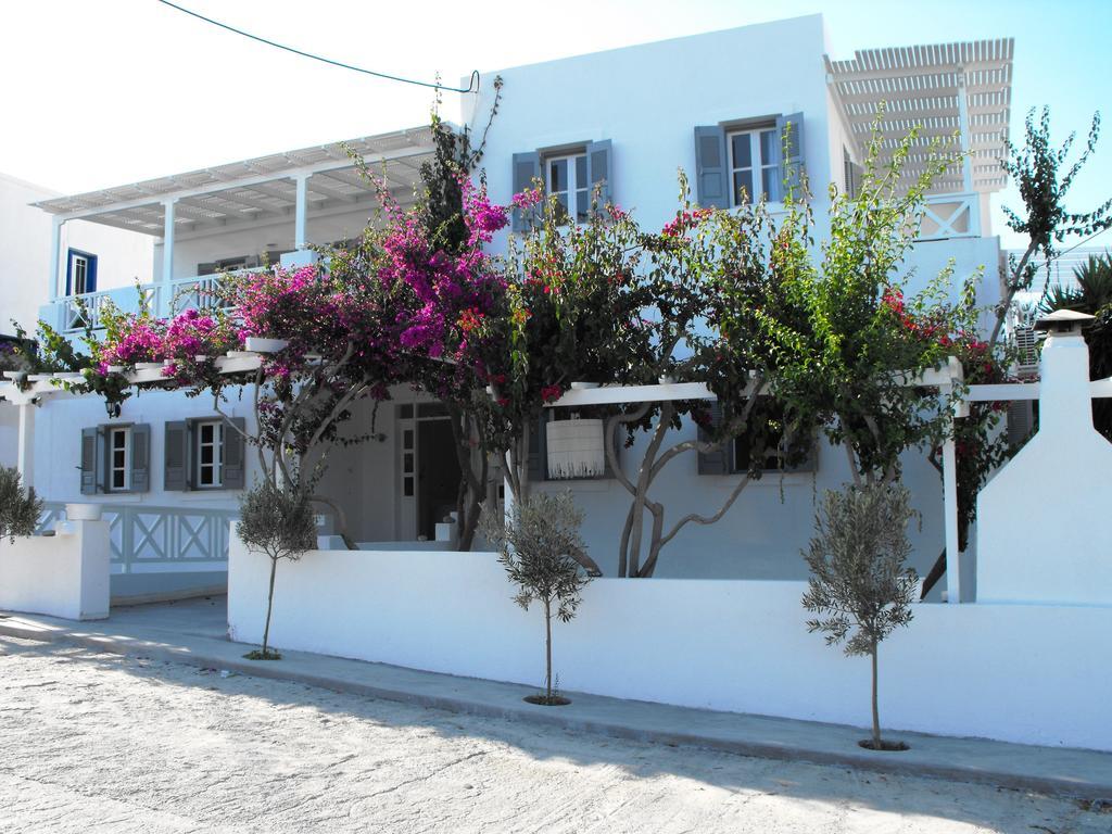 Milos Bay Suites Адамас Екстер'єр фото