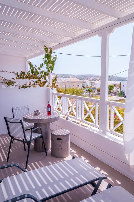 Milos Bay Suites Адамас Номер фото
