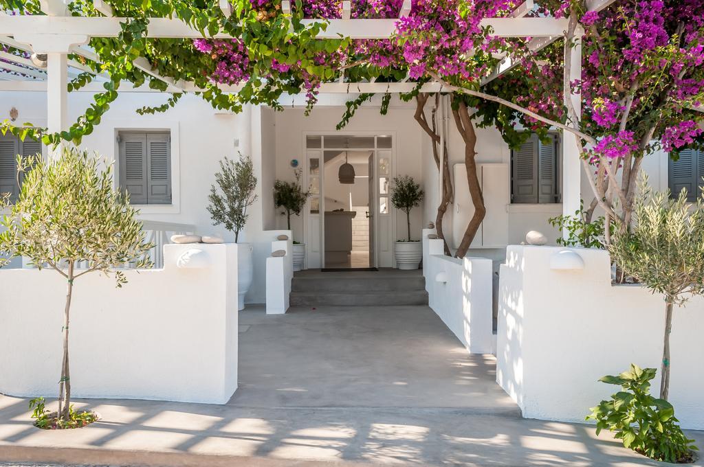 Milos Bay Suites Адамас Екстер'єр фото